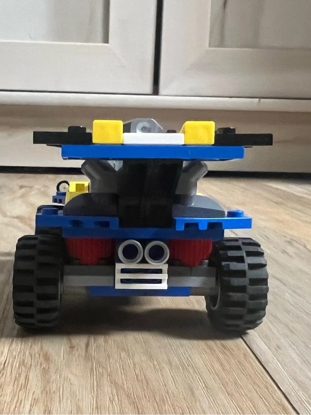 Lego  - Dune Buggy Set #31087 ** Assembled & Glued**